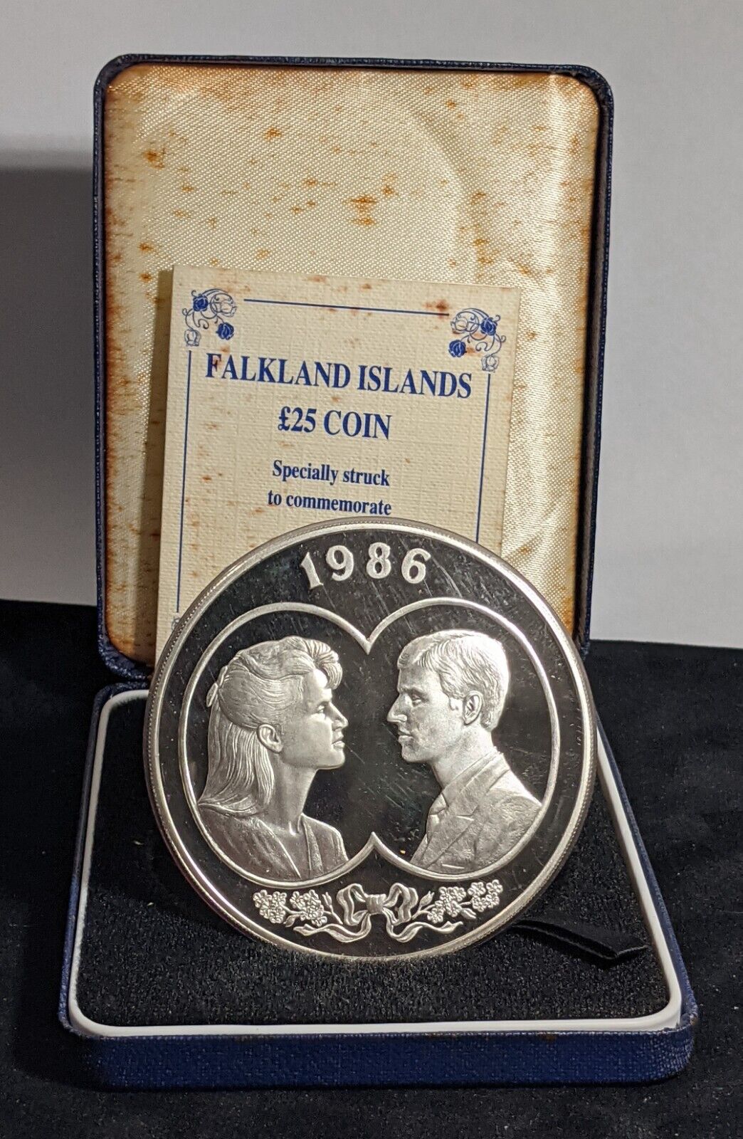 Falkland Islands Proof 1986 25 Pounds Silver Prince Andrew's Wedding KM# 23 #002