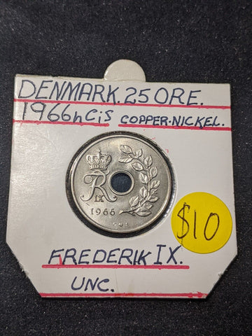 Denmark 1966 h 25 Ore KM# 855.1