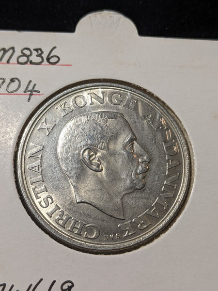 Denmark 1945 (h) N; S 2 Kroner KM# 836