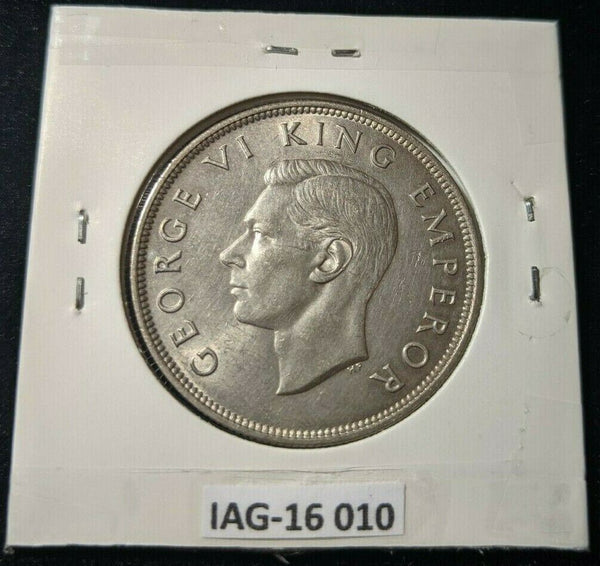 New Zealand 1941 1/2 Crown KM# 11 Scratches #010