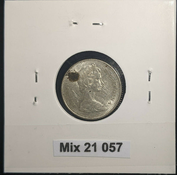 Canada 1966 10 Cents KM# 51 Scratches #057