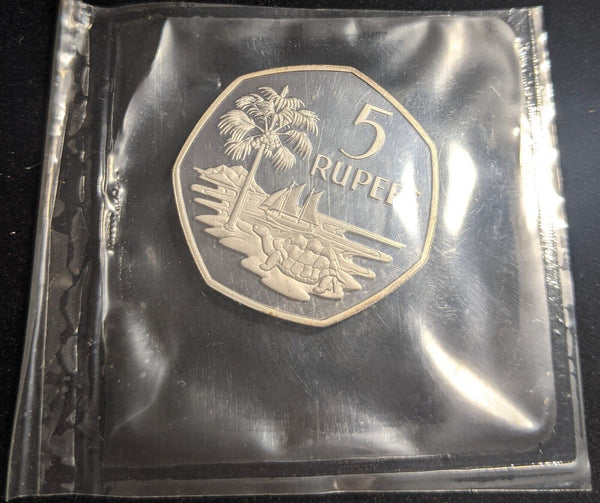 1974 Republic of Seychelles Silver Proof 2 Coin Set - 10 & 5 Rupees #091
